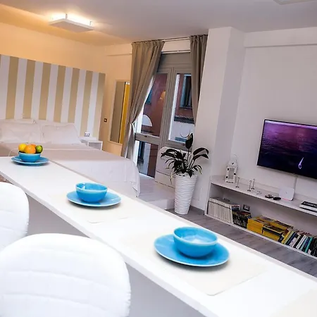 Downtown Como-luxury Apartment