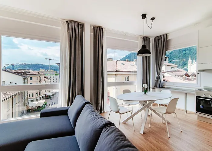 Lägenhet Downtown Como-luxury Como