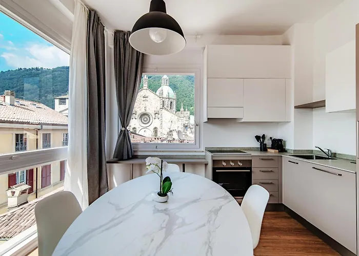 Lägenhet Downtown Como-luxury Como