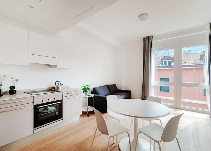 Downtown Como-luxury Lejlighed