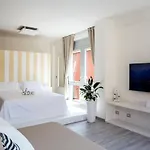 Apartment Downtown Como-luxury *