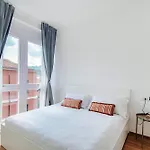 Apartment Downtown Como-luxury *