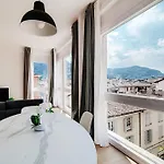 Downtown Como-luxury * Como