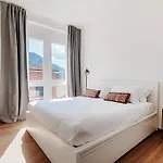 Downtown Como-luxury Apartment