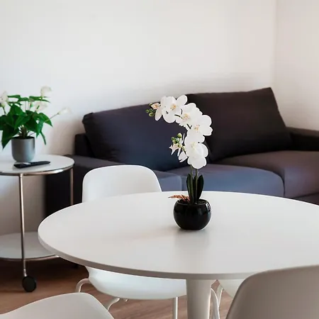 Apartman Downtown Como-luxury *