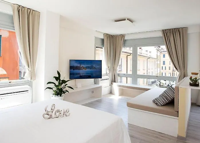 Downtown Como-luxury דירה *